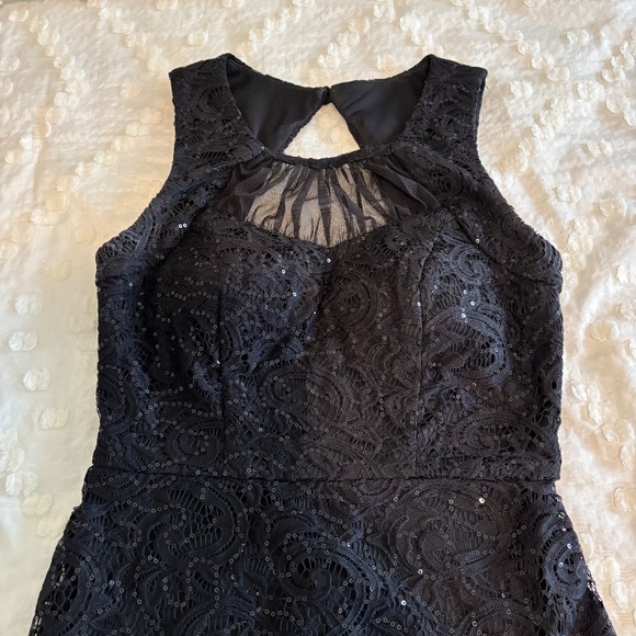 Sequin Lace Cocktail Dress - Picture 7 of 7